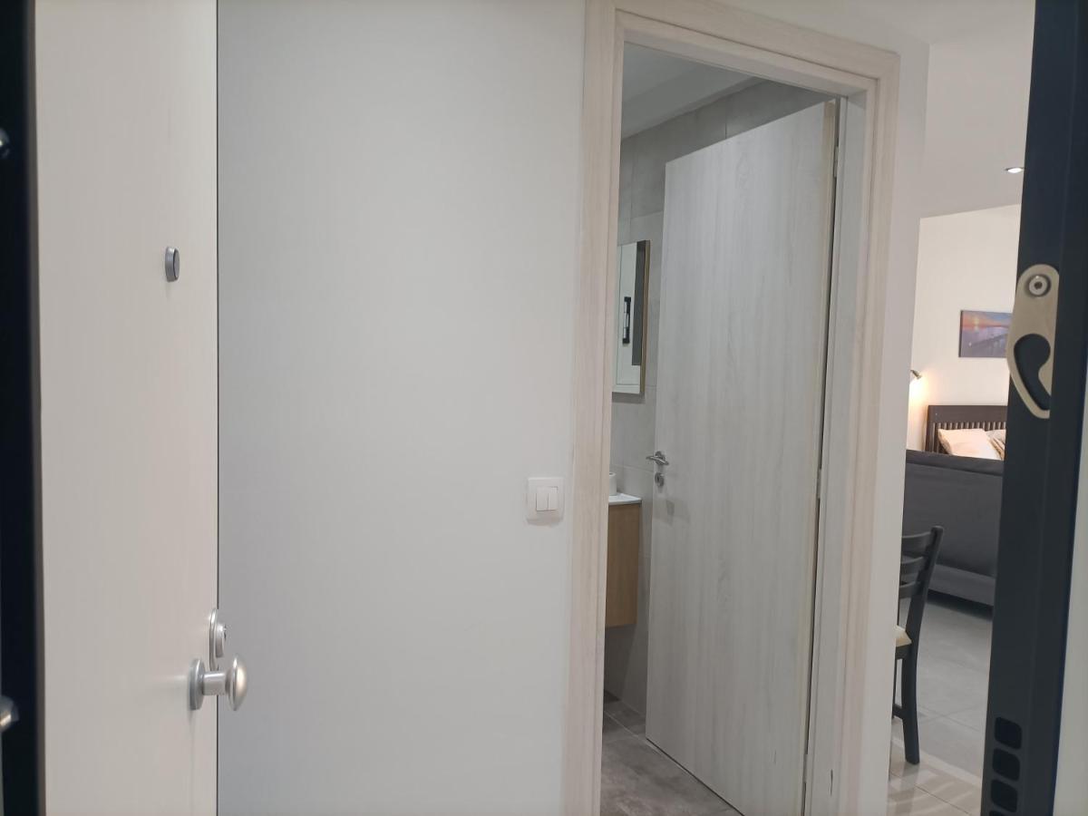 City O-Central Apartment Athena Bagian luar foto