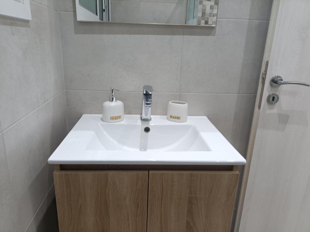 City O-Central Apartment Athena Bagian luar foto