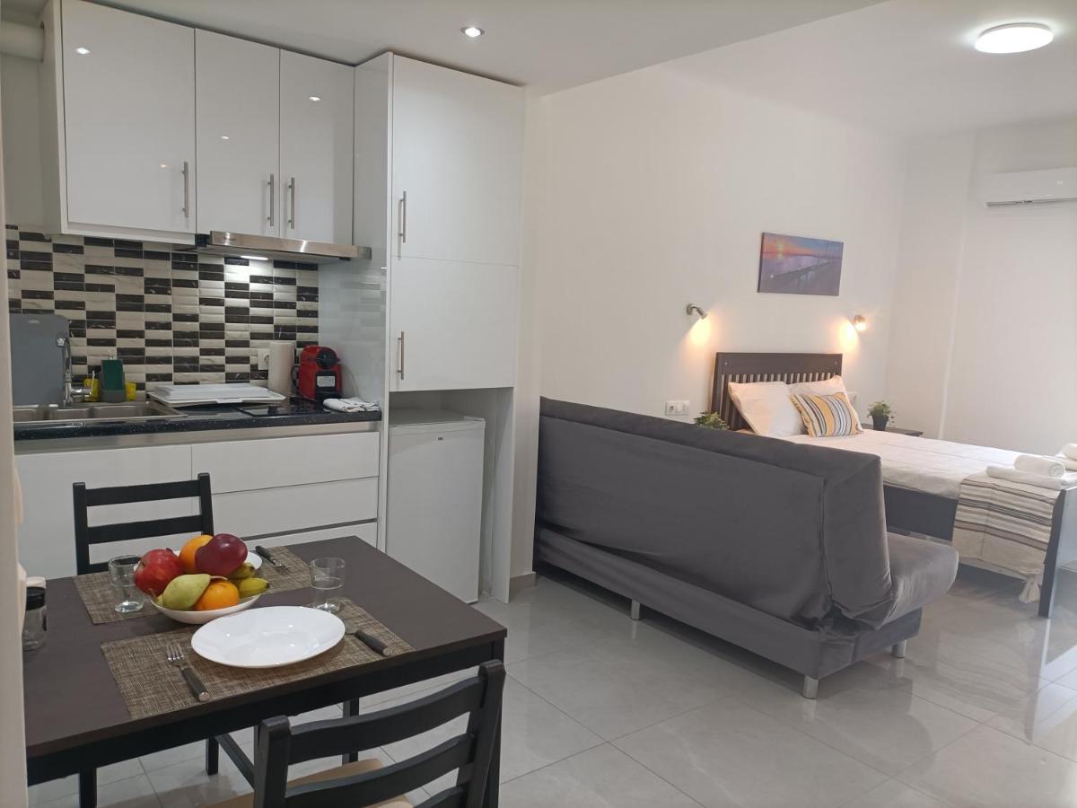 City O-Central Apartment Athena Bagian luar foto