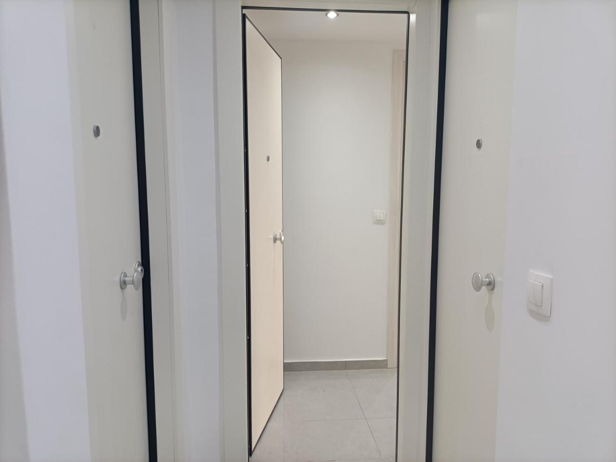 City O-Central Apartment Athena Bagian luar foto